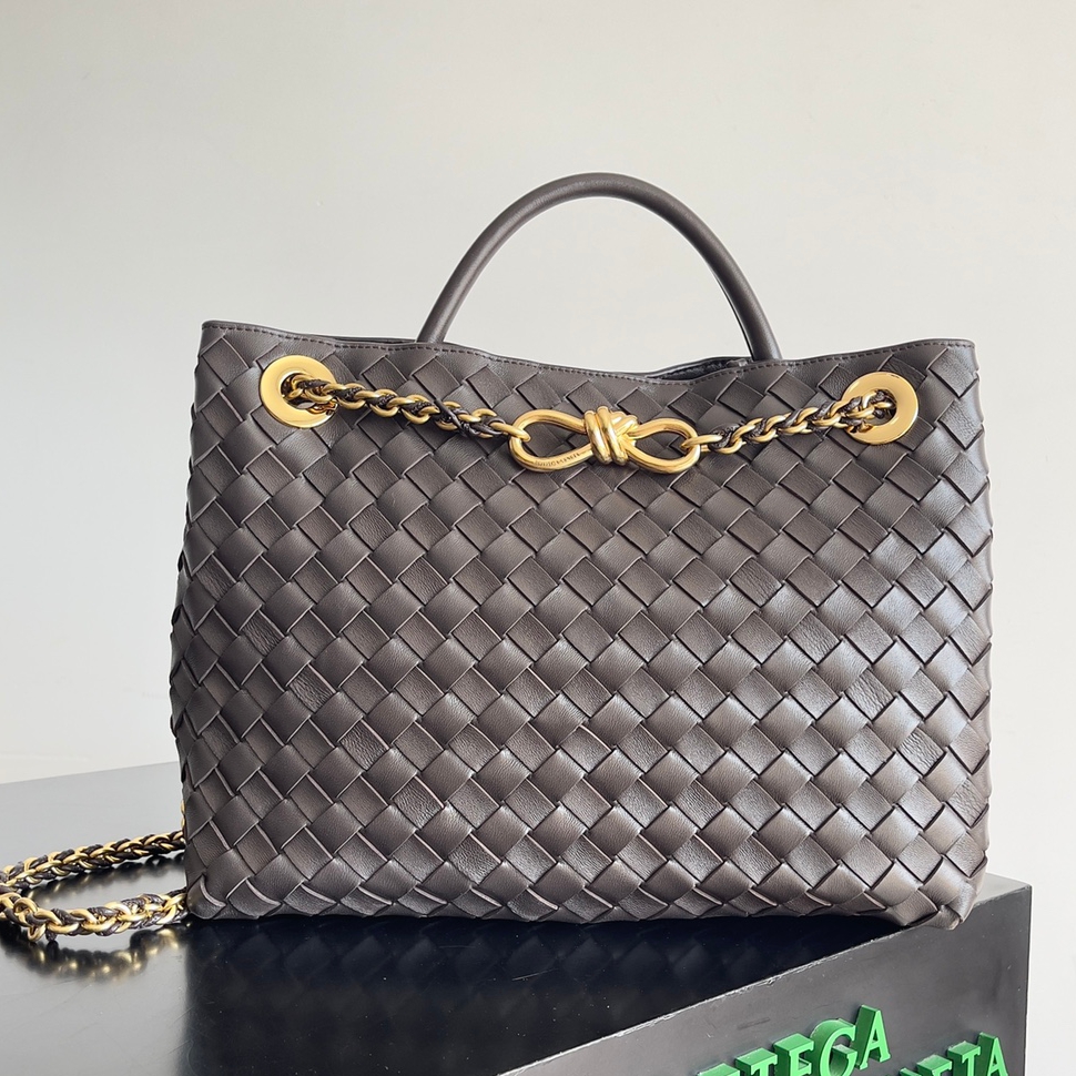 786009 Andiamo鏈條包朵中號 巧克力棕色_2