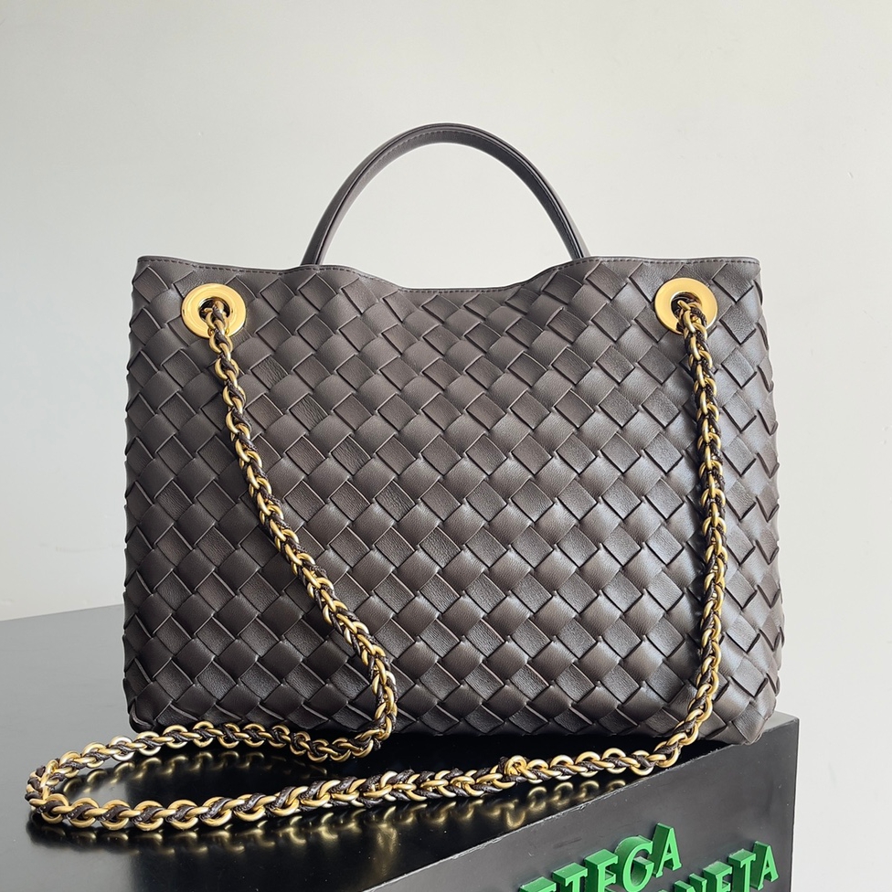 786009 Andiamo鏈條包朵中號 巧克力棕色_4