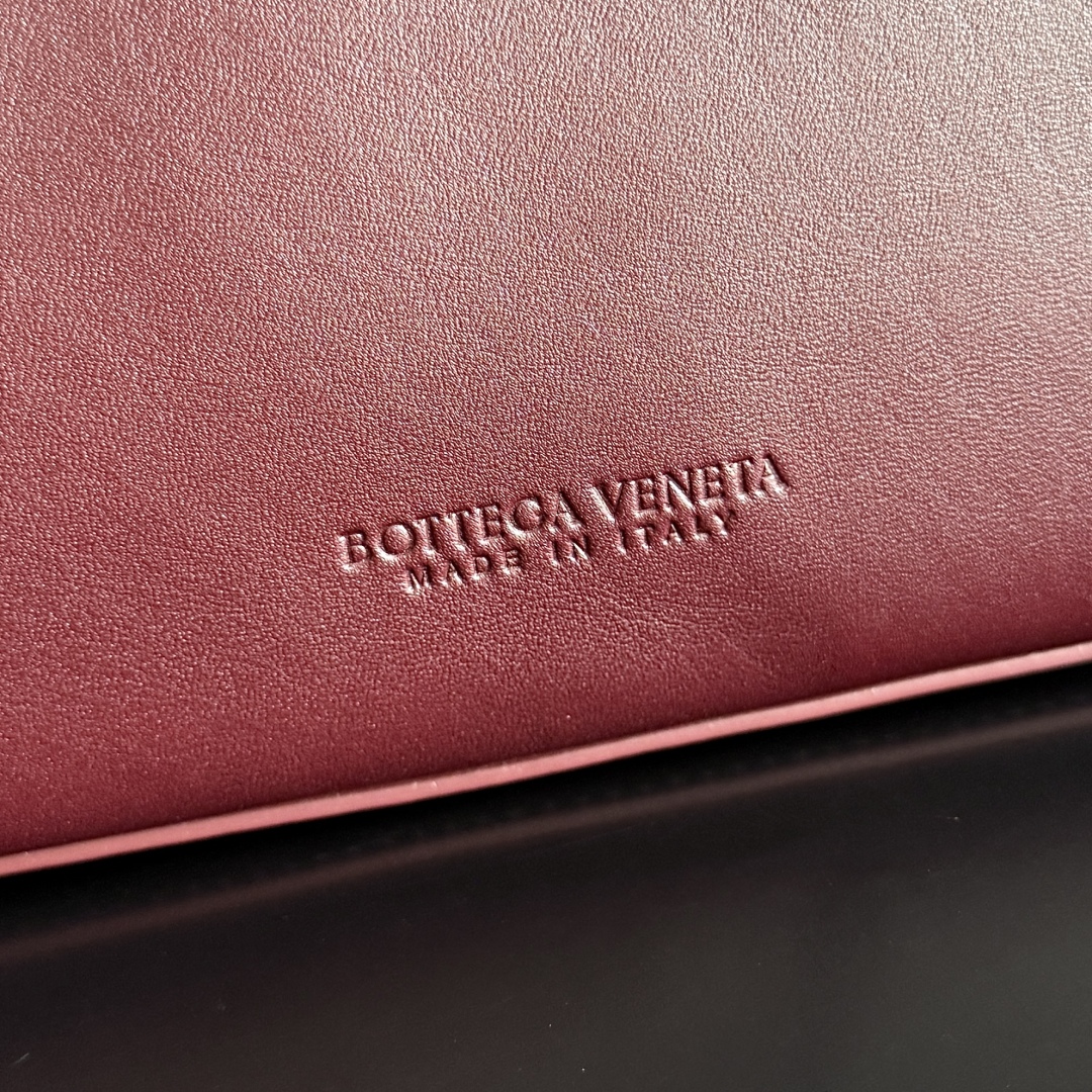 835835 Ciao Ciao小號 巴羅紅_7