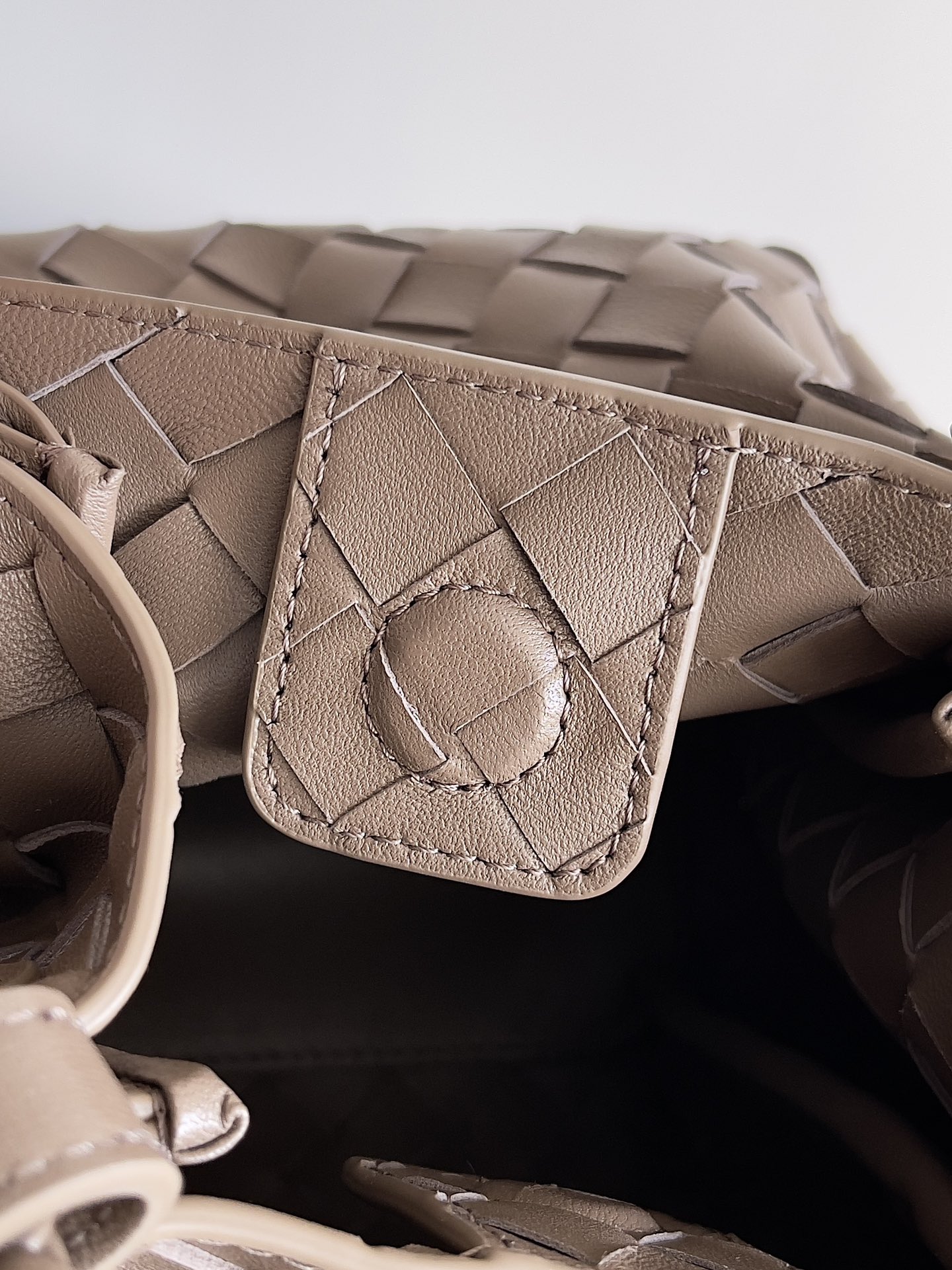 796569小號 松果棕色_8