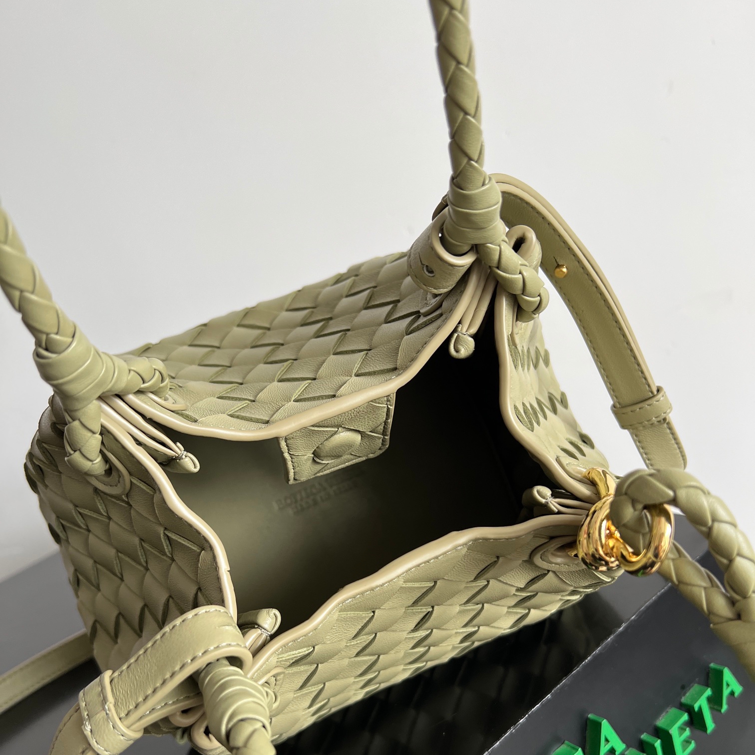 796569小號 洞石綠色_10