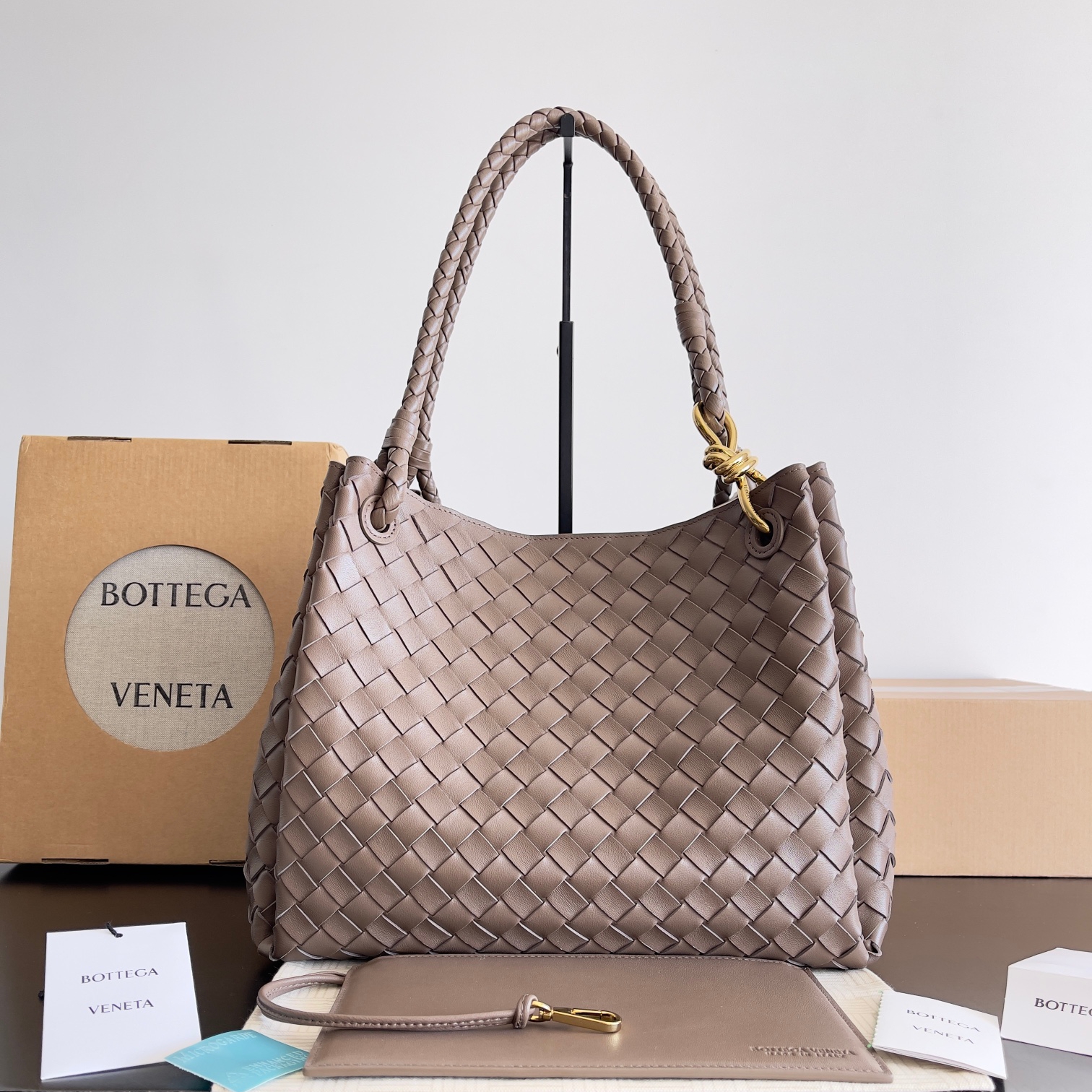 796571降落傘大號 松果棕色_1