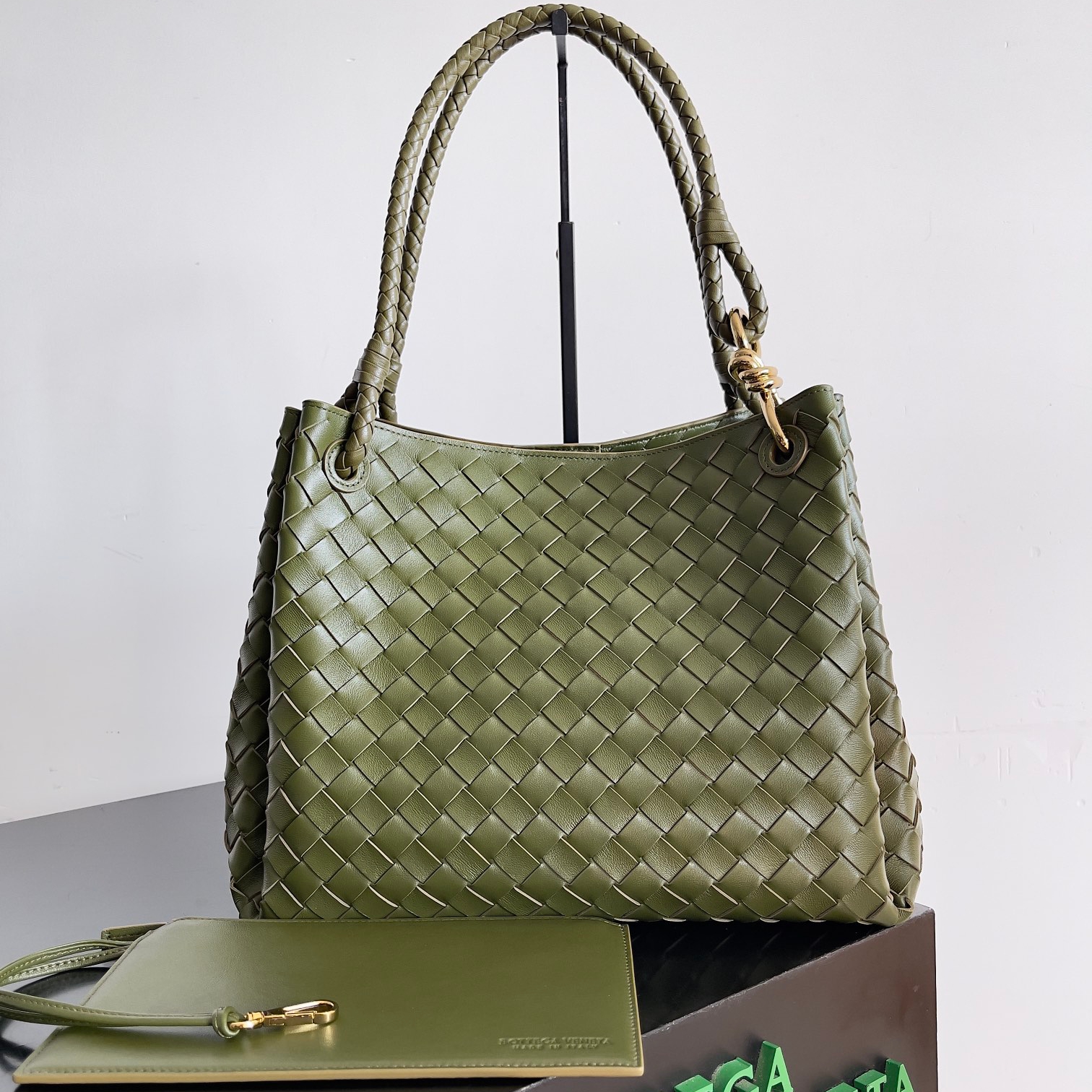 796571降落傘大號 橄欖油綠色_2