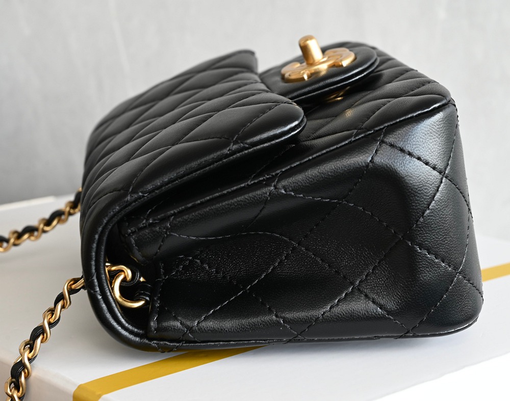 25B 雙C扣口蓋包 Mini 黑色_4