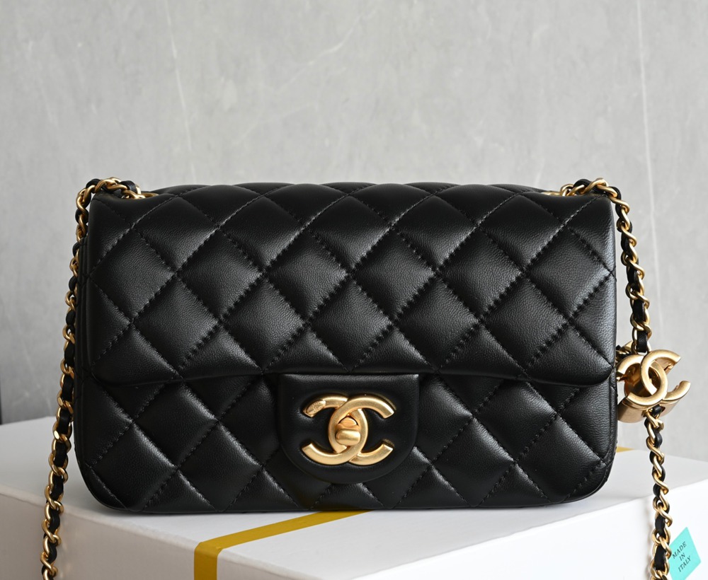 25B雙C扣口蓋包大Mini 黑色_1