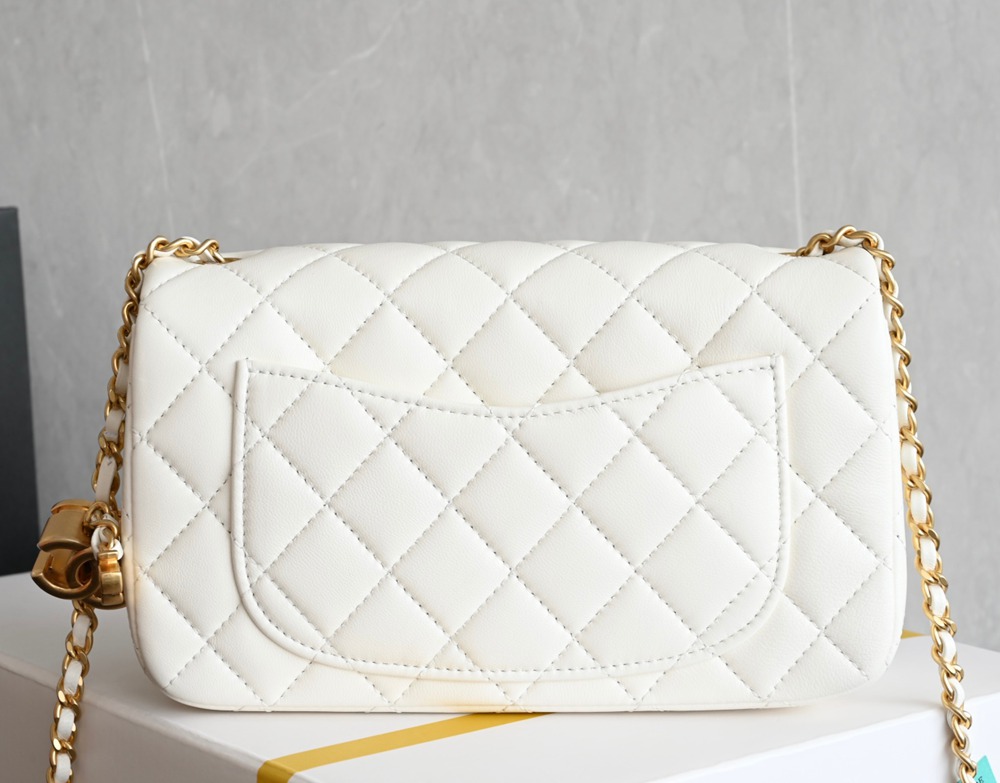 25B雙C扣口蓋包大Mini 白色_2