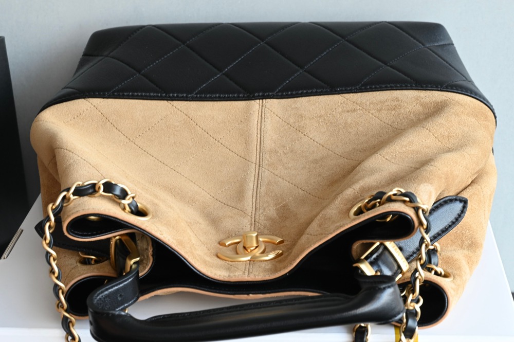 25A 購物袋Hobo 豎版小號 土黃拼黑_5