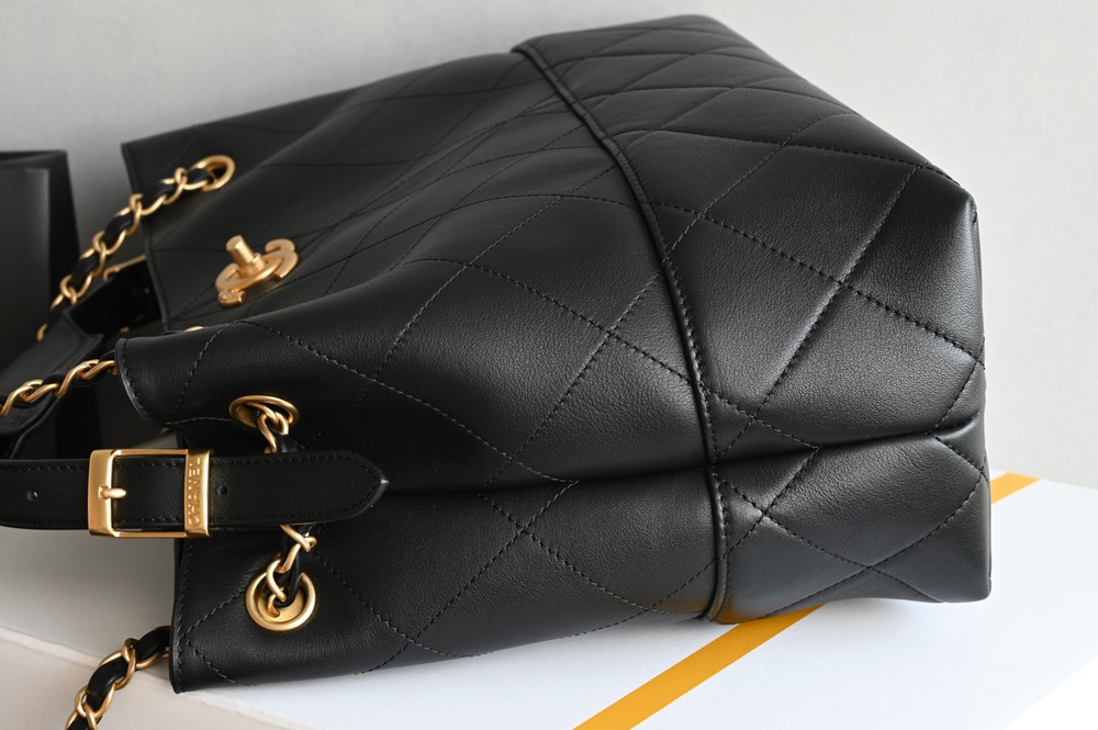 25A 購物袋Hobo小號 黑色拼接_3