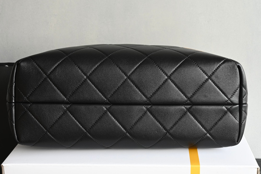 25A 購物袋Hobo小號 土黃拼黑_3