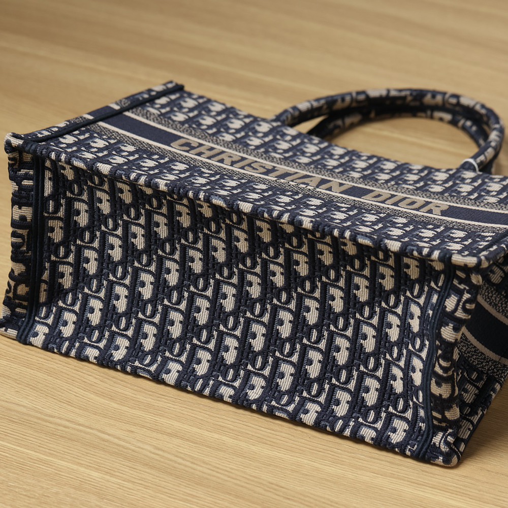 經典Book Tote中號_4