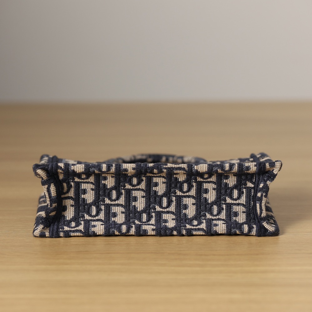 迷你 Book Tote 手袋(附肩帶）_7