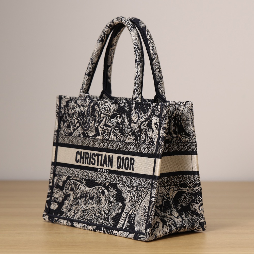 小號 Book Tote 藍色刺繡 Reverse 茹伊印花_1