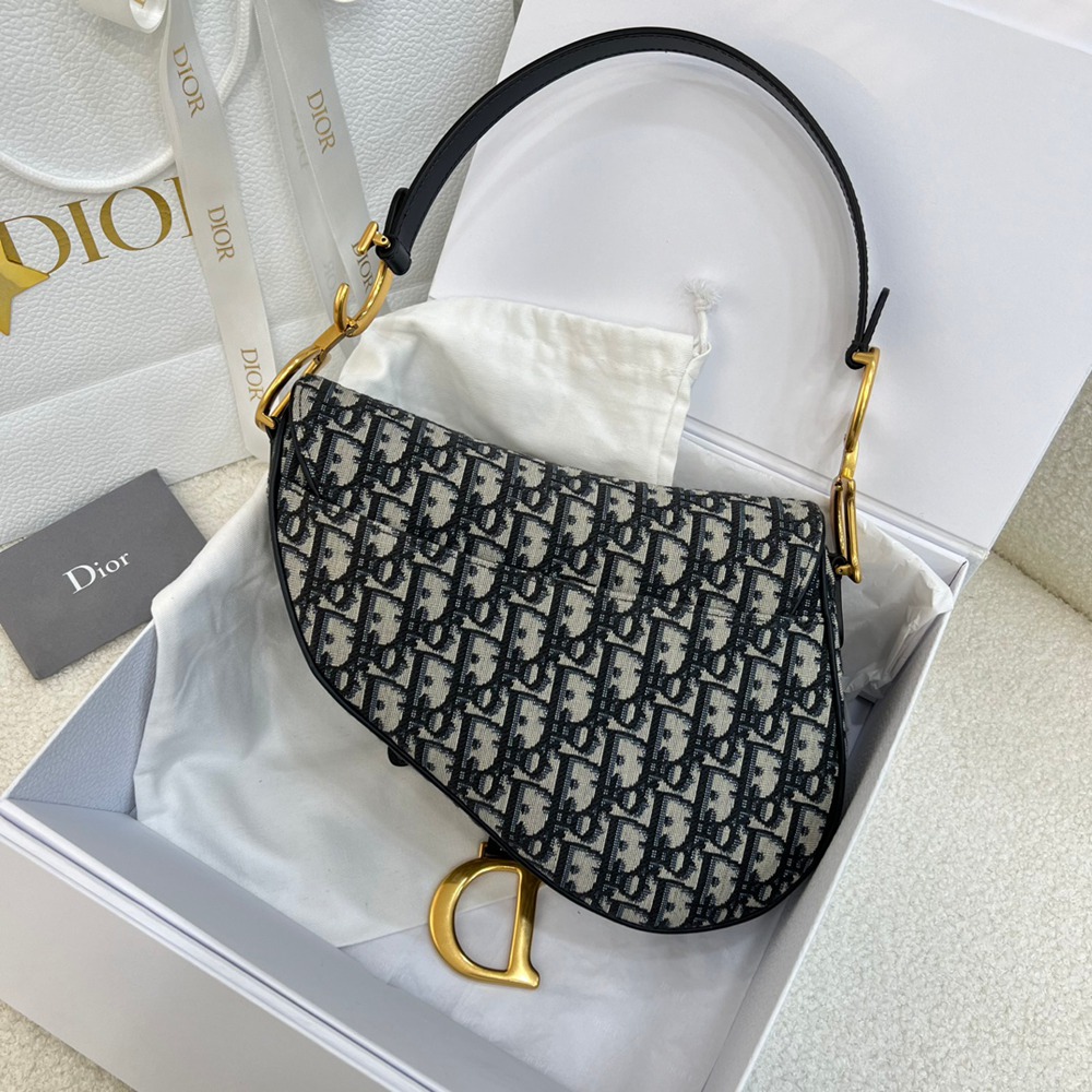 馬鞍包（附肩帶）老花_11