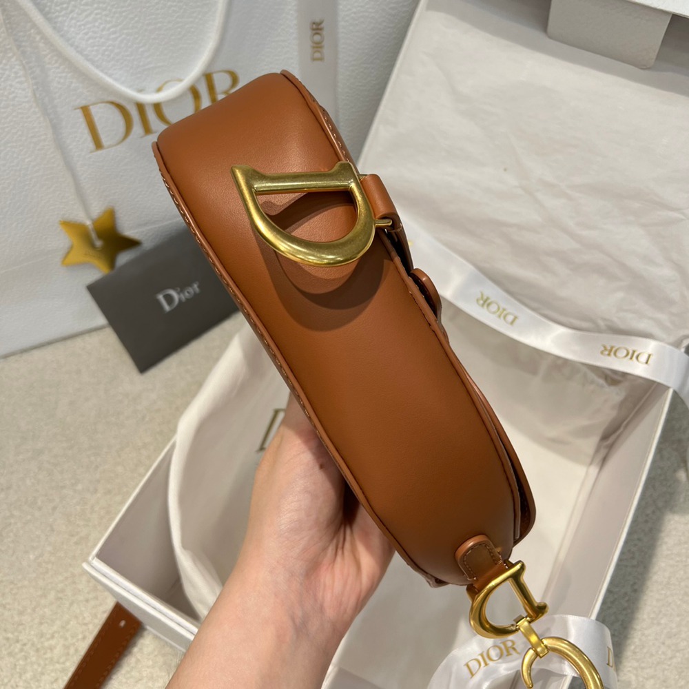 迷你Soft Saddle馬鞍包淺金色調復古光滑牛皮革_2