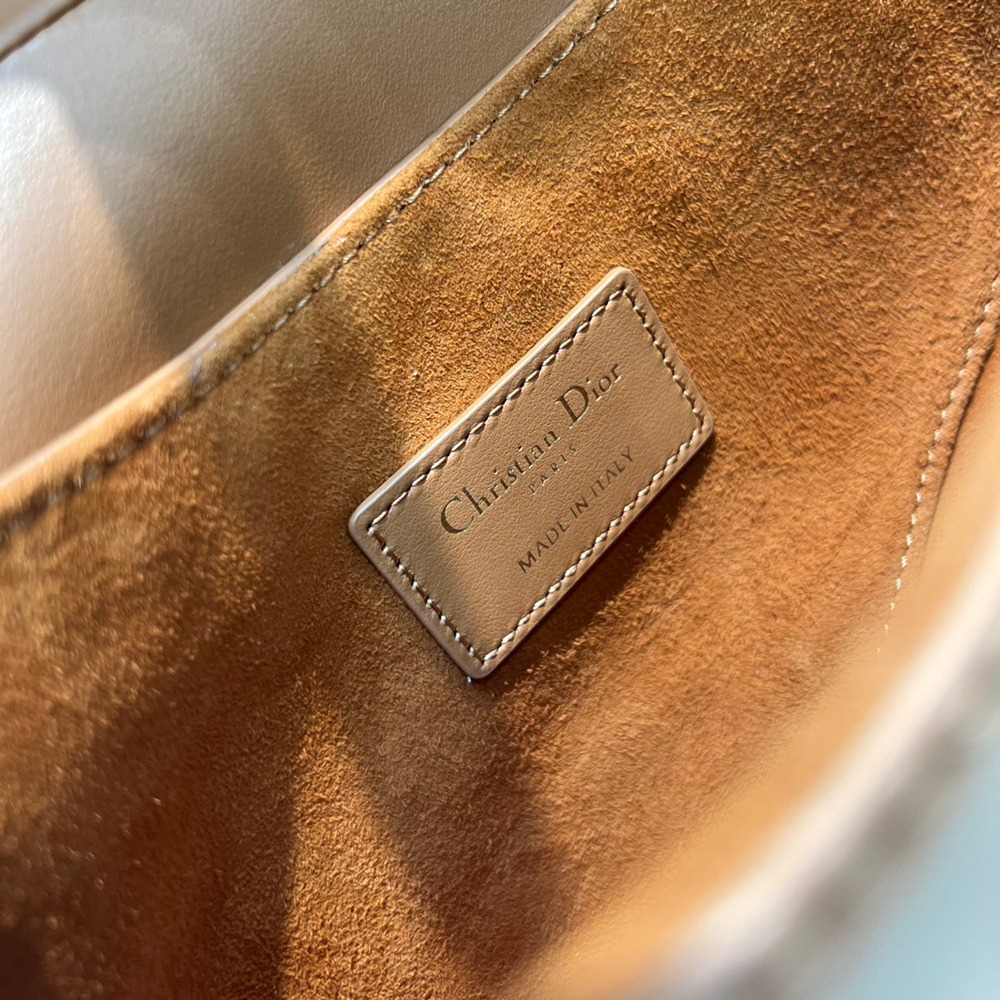 迷你Soft Saddle馬鞍包淺金色調復古光滑牛皮革_4