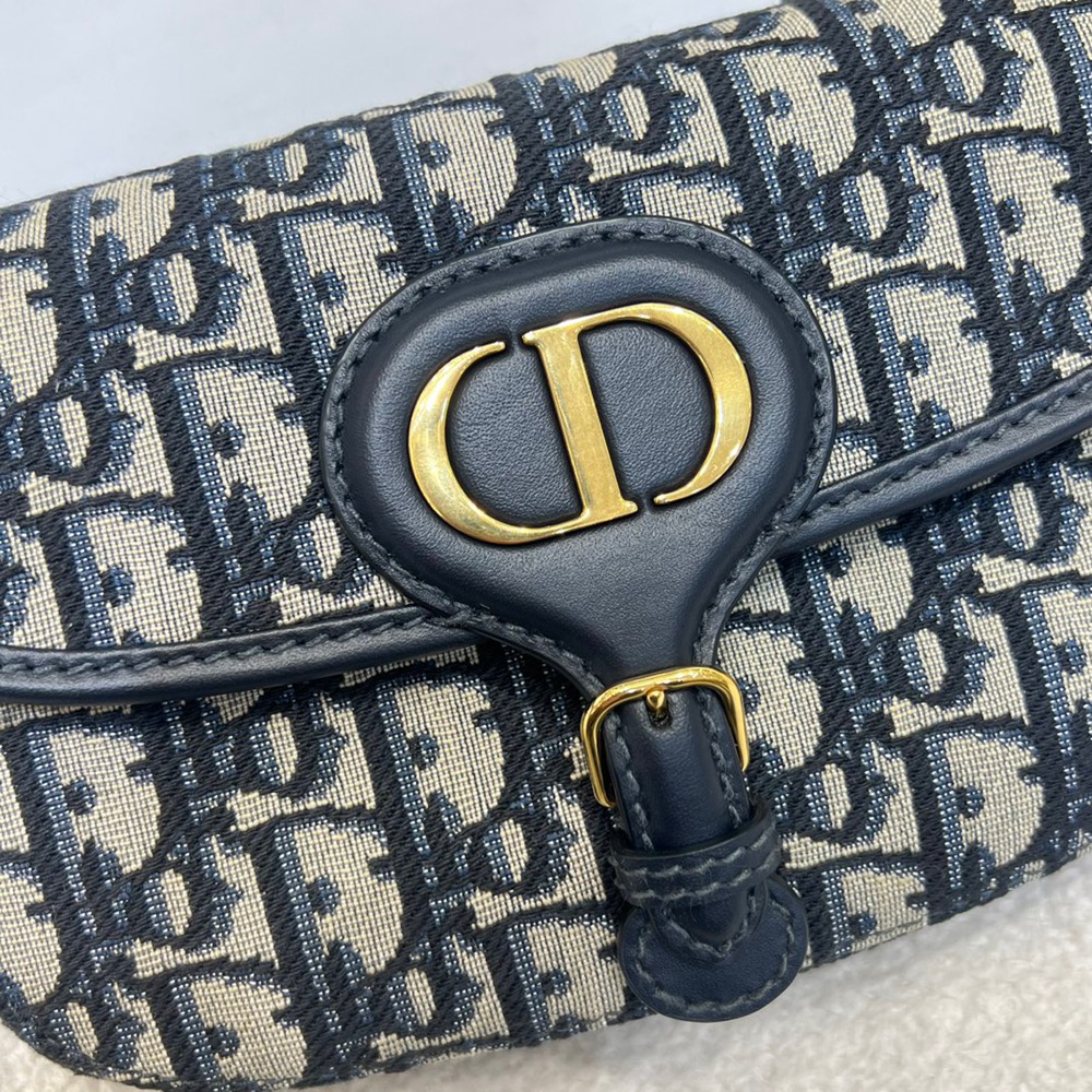 Bobby East-West老花_9