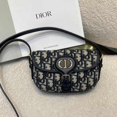 Bobby East-West迷你