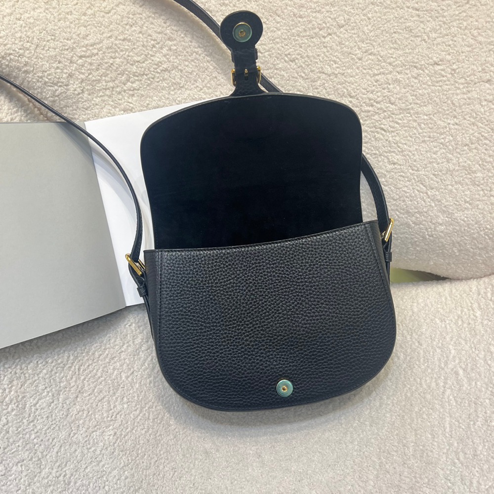 Bobby 中號粒面/牛皮_14