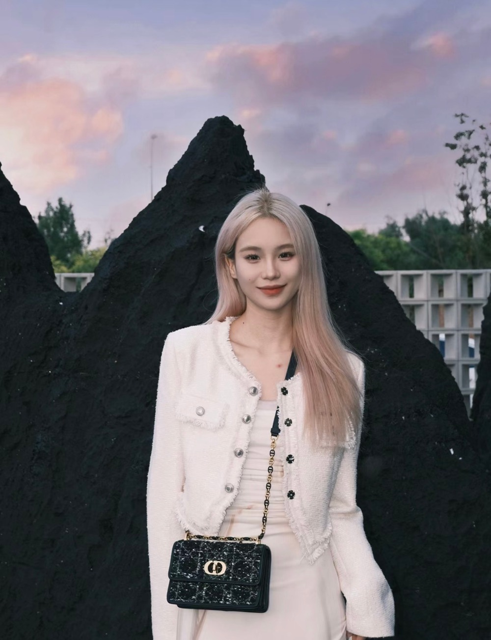 Miss Caro粗花呢_9