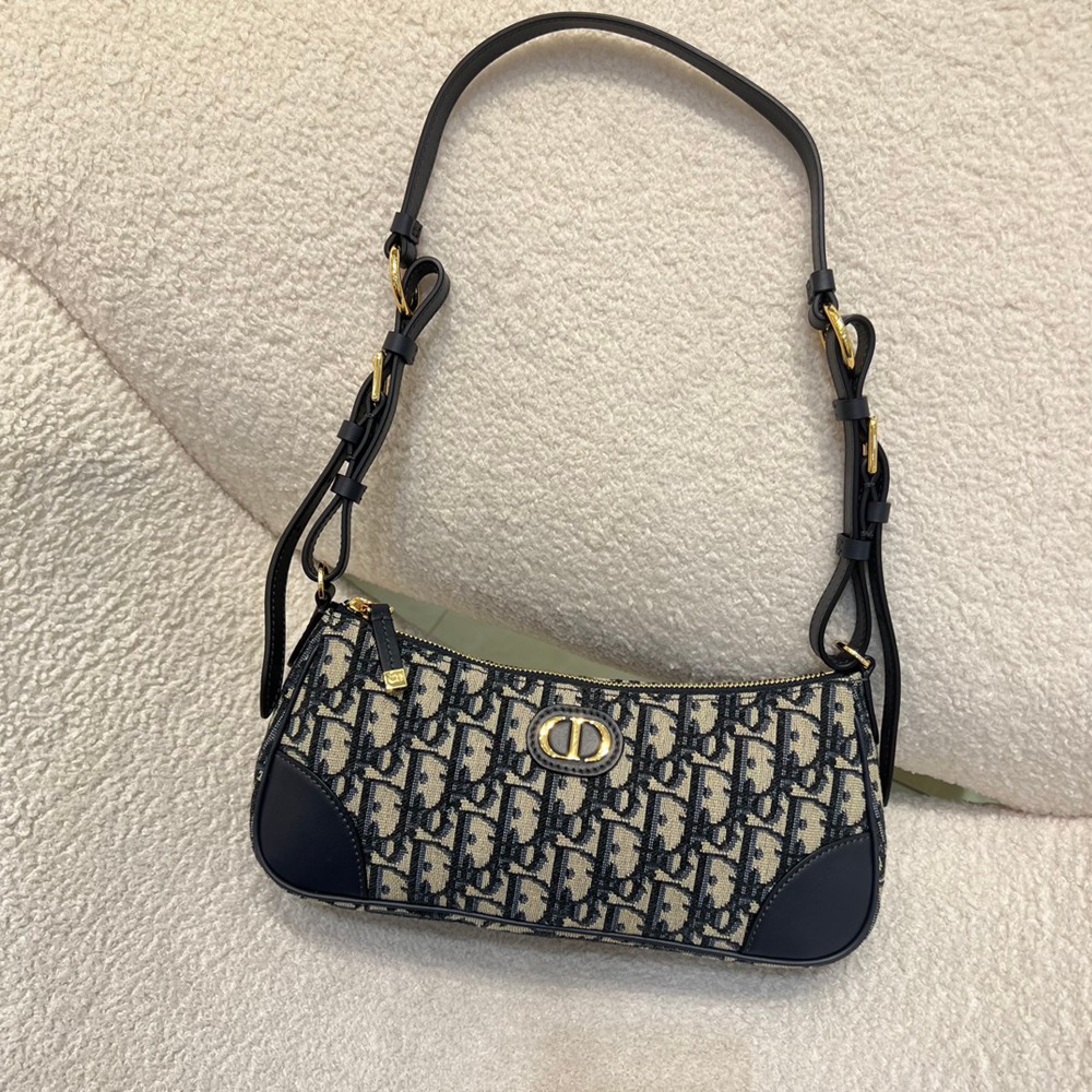 30 Montaigne Wanderlust藍_1