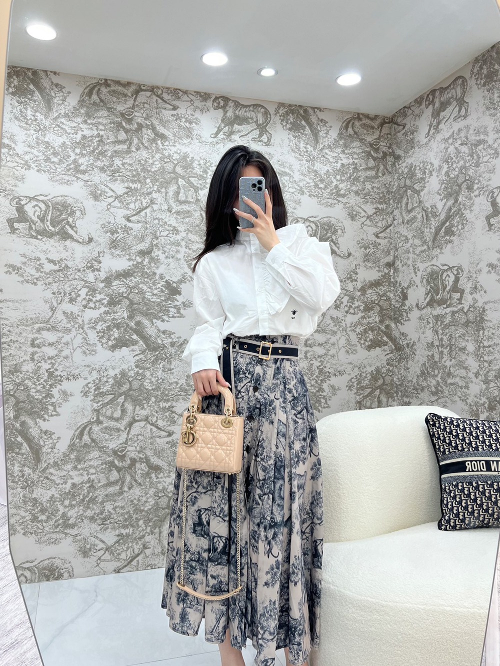 Mini Lady裸粉漆皮_5