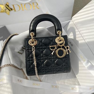 Mini Lady黑色羊皮紅內裏