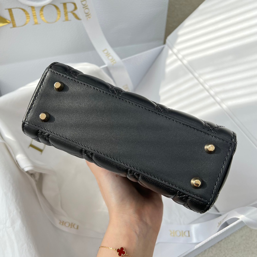 Mini Lady黑色羊皮紅內裏_8