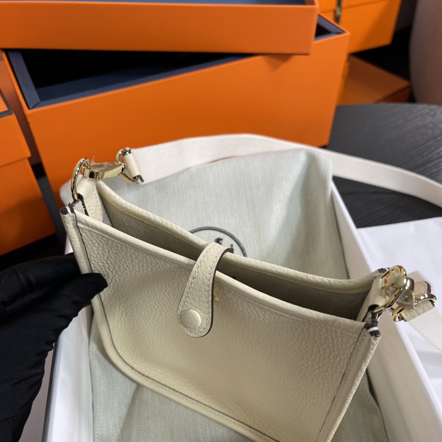 伊芙琳Evelyn 16 Mini 奶油白 TC皮_7