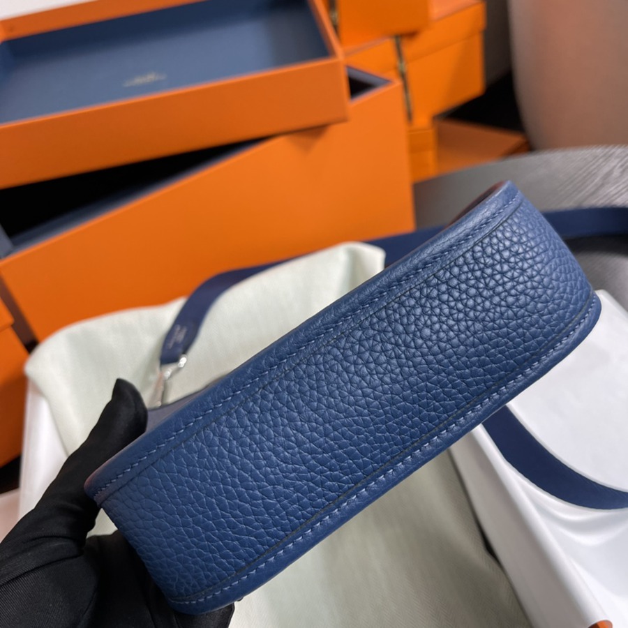 伊芙琳Evelyn 16 Mini 深遂藍 TC皮_8