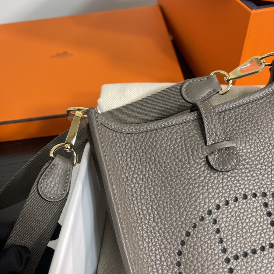 伊芙琳Evelyn 16 Mini 錫器灰 銀扣TC皮_3