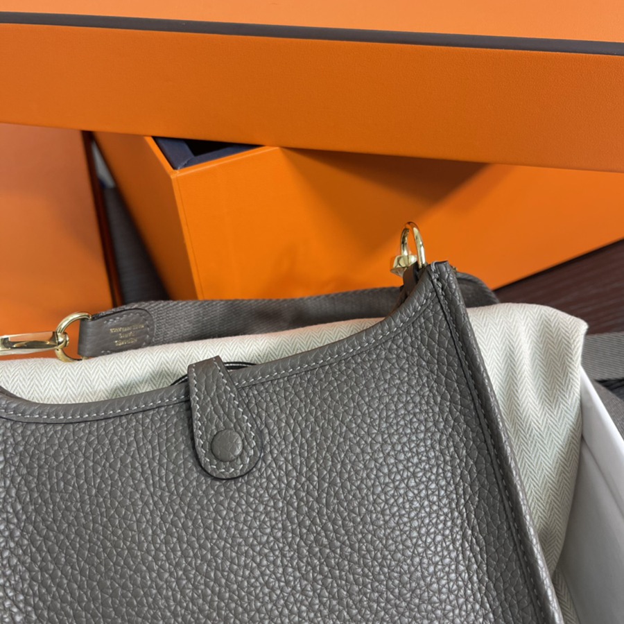 伊芙琳Evelyn 16 Mini 錫器灰 銀扣TC皮_6