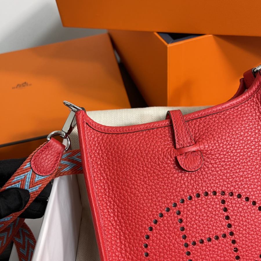 伊芙琳Evelyn 16 Mini 心紅 銀扣TC皮_2