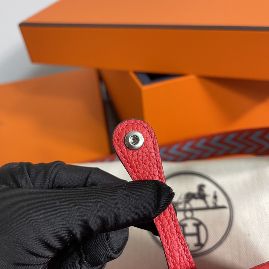 伊芙琳Evelyn 16 Mini 心紅 銀扣TC皮_6