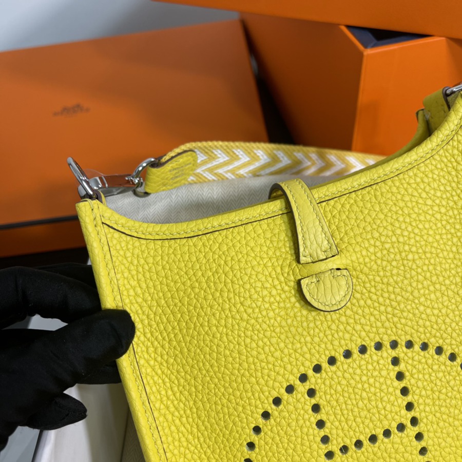 伊芙琳Evelyn 16 Mini 檸檬黃 銀扣TC皮_3