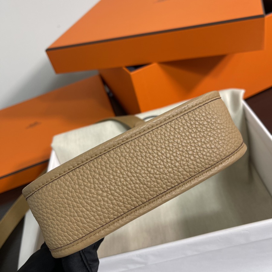 伊芙琳Evelyn 16 Mini 奶茶色 銀扣TC皮_5