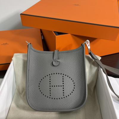 伊芙琳Evelyn 16 Mini 積雨雲灰 銀扣TC皮