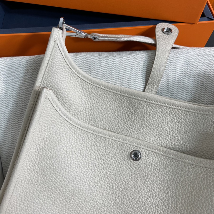 伊芙琳Evelyn 29 奶昔白 銀扣 TC皮_6