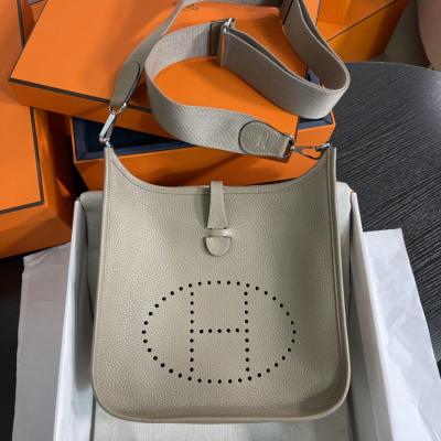 伊芙琳Evelyn 29 斑鳩灰 銀扣TC皮