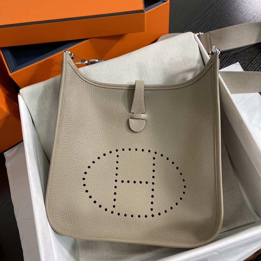 伊芙琳Evelyn 29 斑鳩灰 銀扣TC皮_2