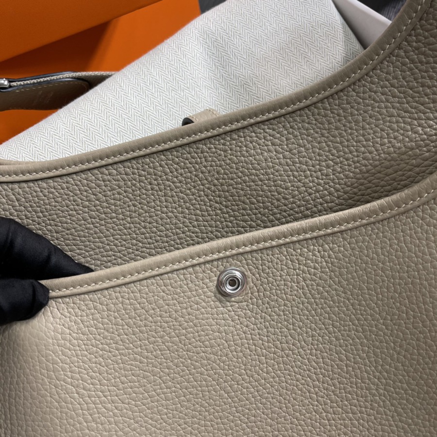 伊芙琳Evelyn 29 斑鳩灰 銀扣TC皮_4