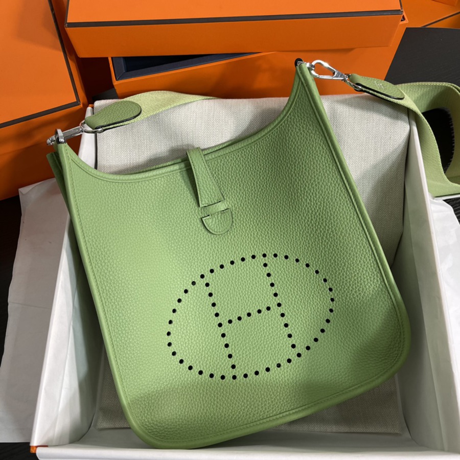 伊芙琳Evelyn 29 牛油果綠 銀扣 TC皮_2