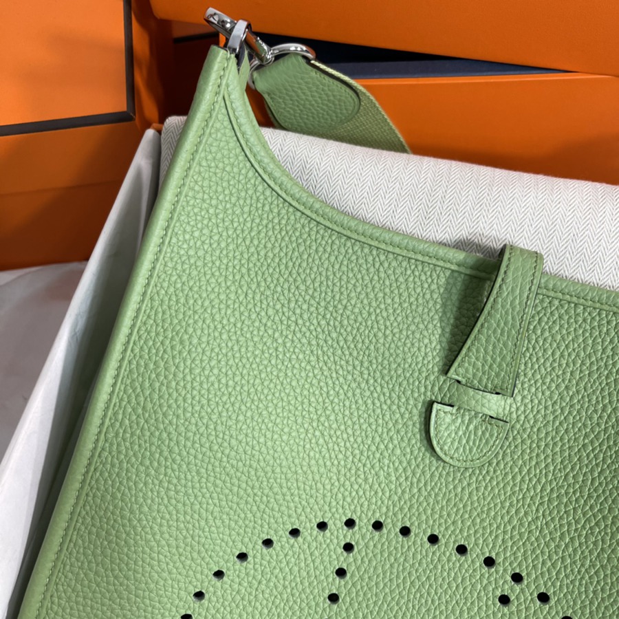 伊芙琳Evelyn 29 牛油果綠 銀扣 TC皮_3