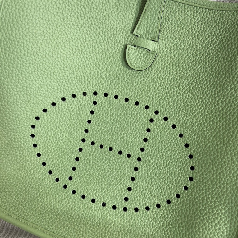 伊芙琳Evelyn 29 牛油果綠 銀扣 TC皮_4