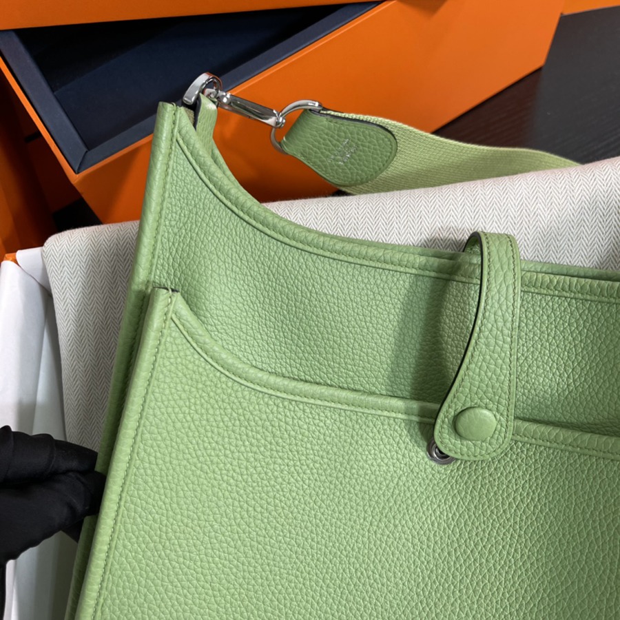 伊芙琳Evelyn 29 牛油果綠 銀扣 TC皮_6