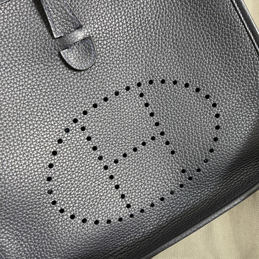 伊芙琳Evelyn 29 午夜藍 銀扣 TC皮_4