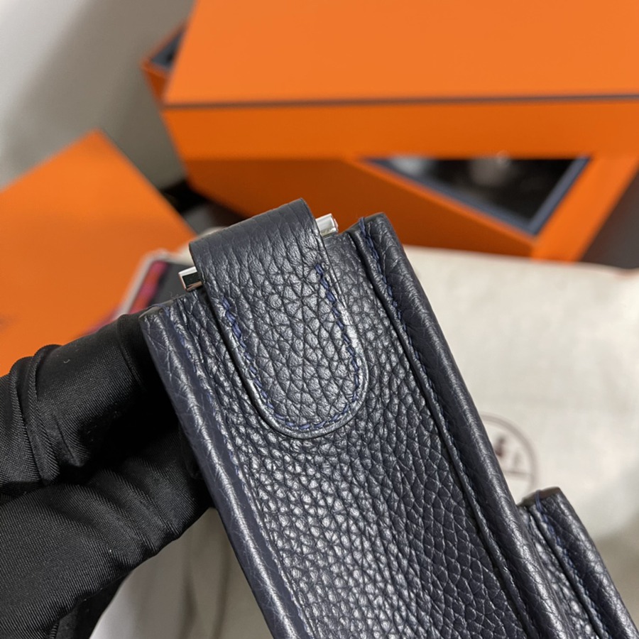 伊芙琳Evelyn 29 午夜藍 銀扣 TC皮_6