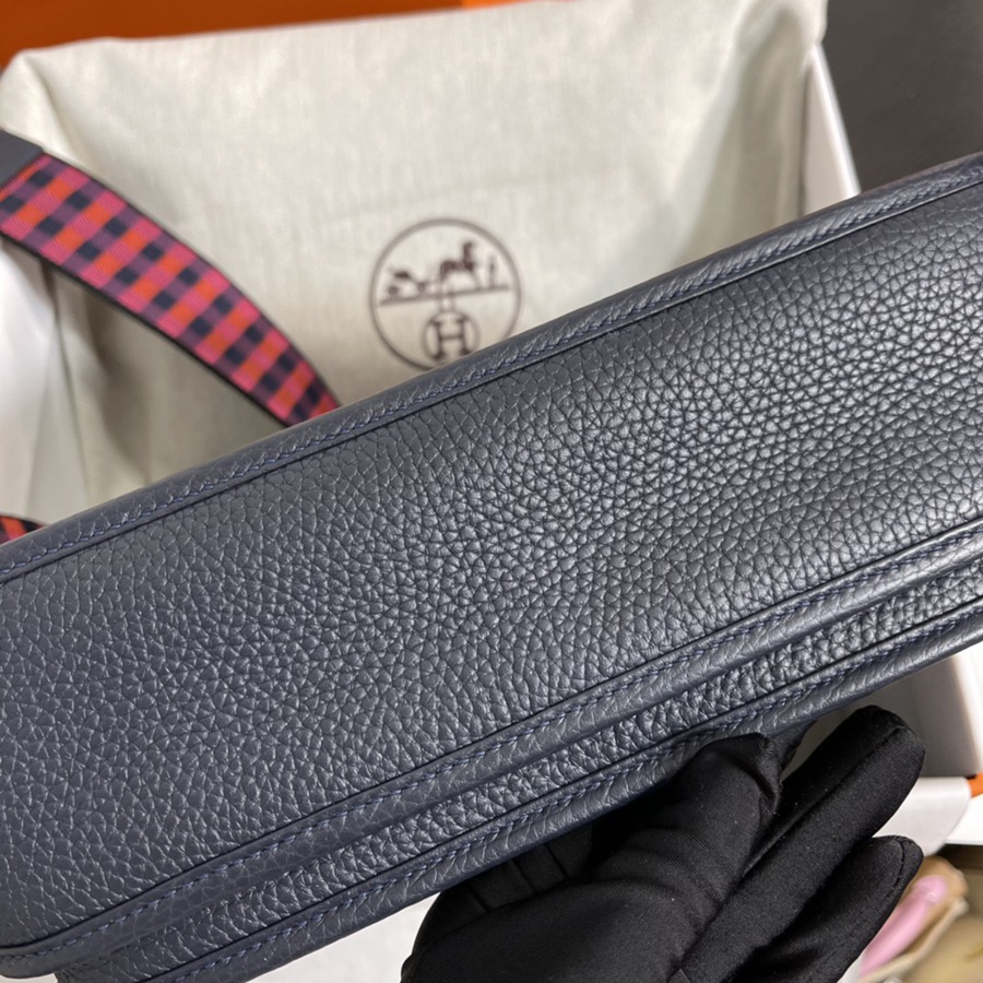 伊芙琳Evelyn 29 午夜藍 銀扣 TC皮_7