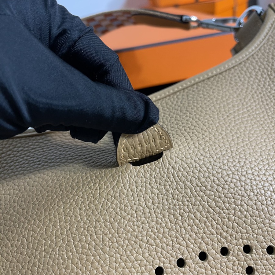 伊芙琳Evelyn 29 餅乾色TC皮_6