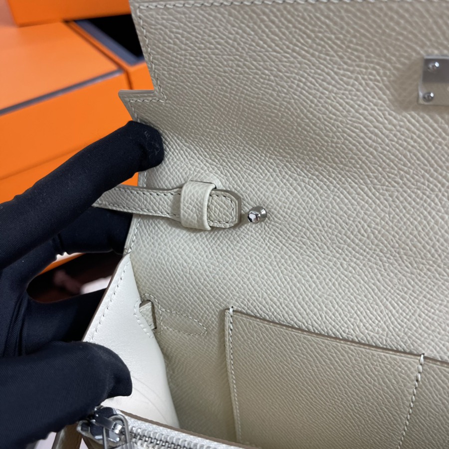 凱莉Woc Kelly To Go 奶昔白 銀扣Epsom皮_9