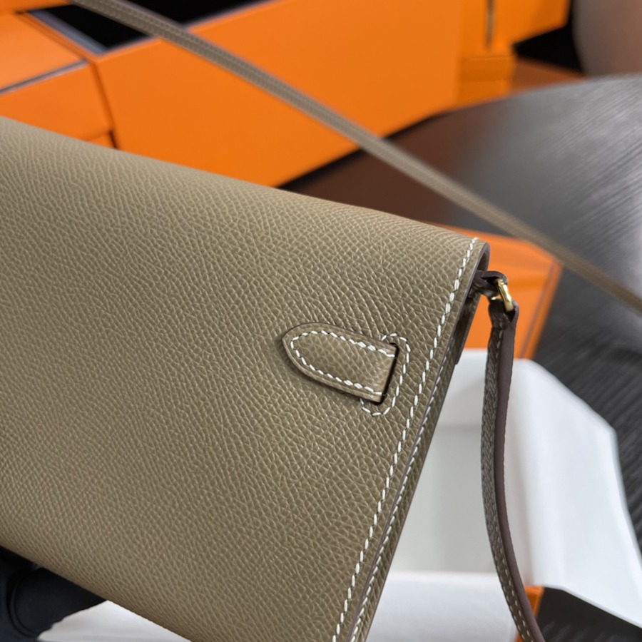 凱莉Woc Kelly To Go 大象灰 金扣Epsom皮_6